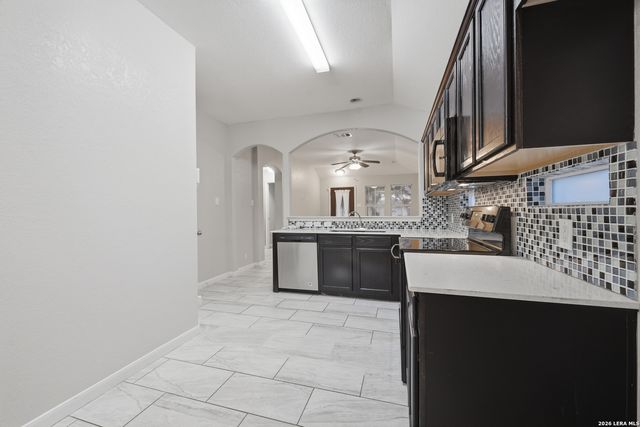 521 Melody Wind, New Braunfels, TX 78130