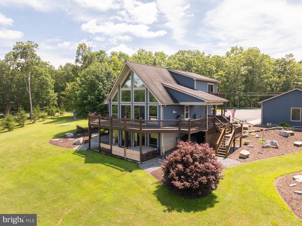 Image 2 of property listing at 1875 PYSELL CROSSCUT RD, Oakland, MD 21550