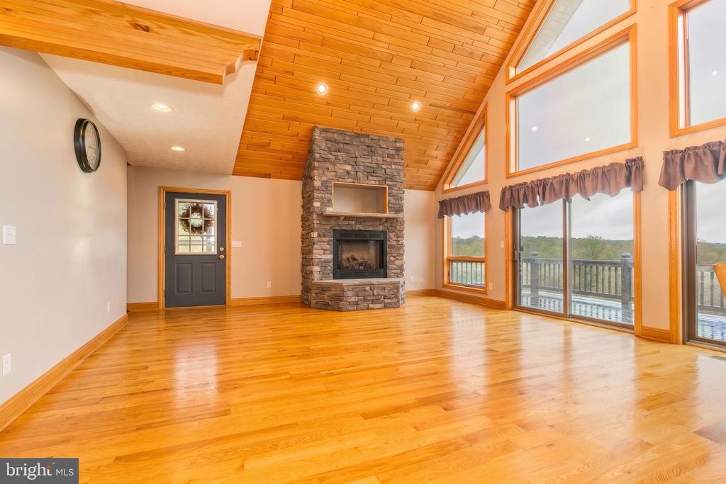 Image 24 of property listing at 1875 PYSELL CROSSCUT RD, Oakland, MD 21550