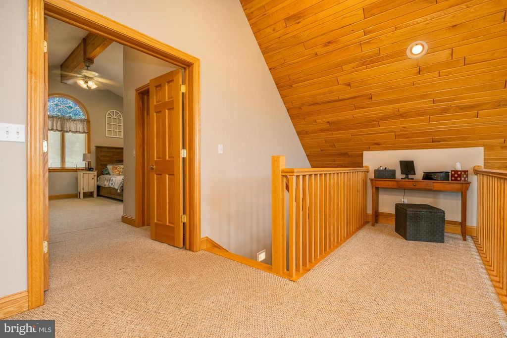 Image 34 of property listing at 1875 PYSELL CROSSCUT RD, Oakland, MD 21550