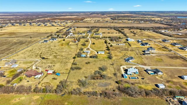 1264 Mcconnell Road, Gunter, TX 75058
