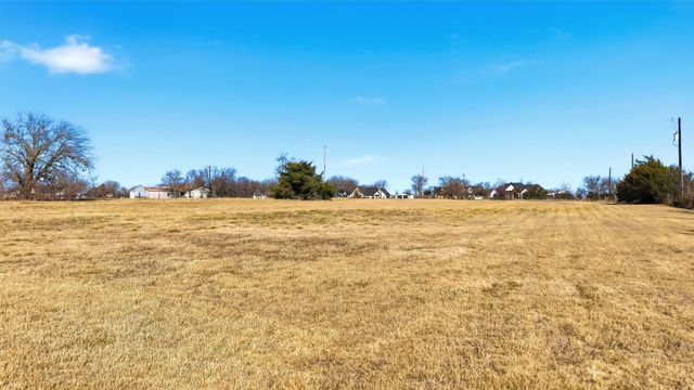 1264 Mcconnell Road, Gunter, TX 75058