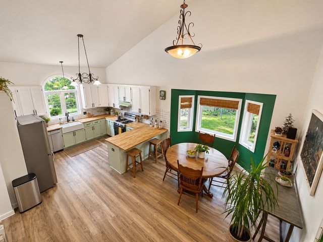 856 Bridle Creek Lane, Jordan, MN 55352