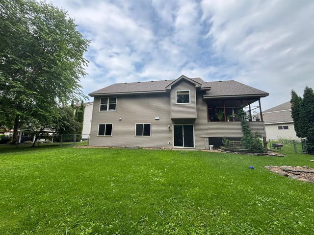 856 Bridle Creek Lane, Jordan, MN 55352