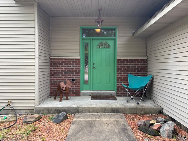 856 Bridle Creek Lane, Jordan, MN 55352