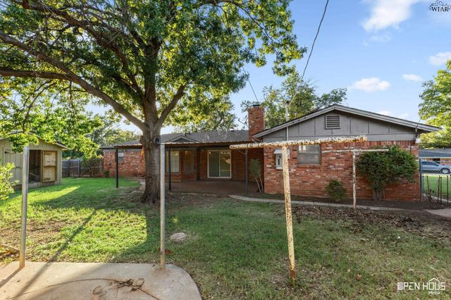 1543 SWEETBRIAR DRIVE, Wichita Falls, TX 76302