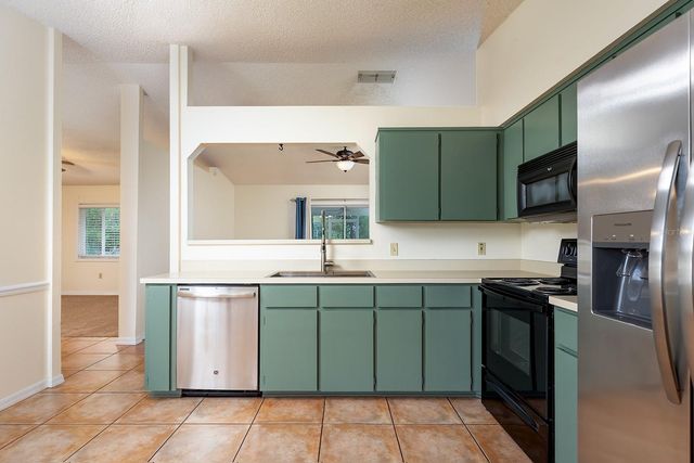 2076 S PARKTON DRIVE, Deltona, FL 32725