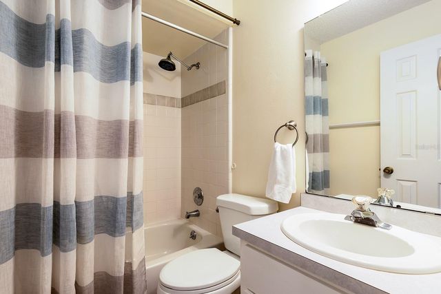 2076 S PARKTON DRIVE, Deltona, FL 32725