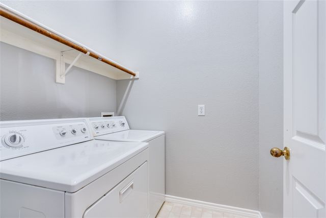 1700 Wylie Creek Drive, Desoto, TX 75115