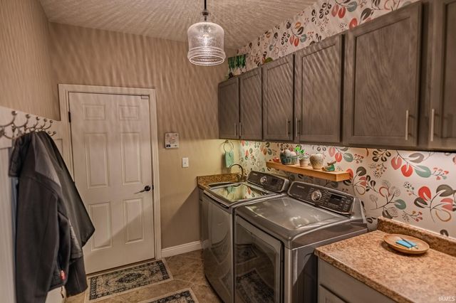 2077 Foxmoor Lane, Lafayette, IN 47905