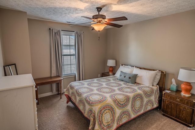 2077 Foxmoor Lane, Lafayette, IN 47905