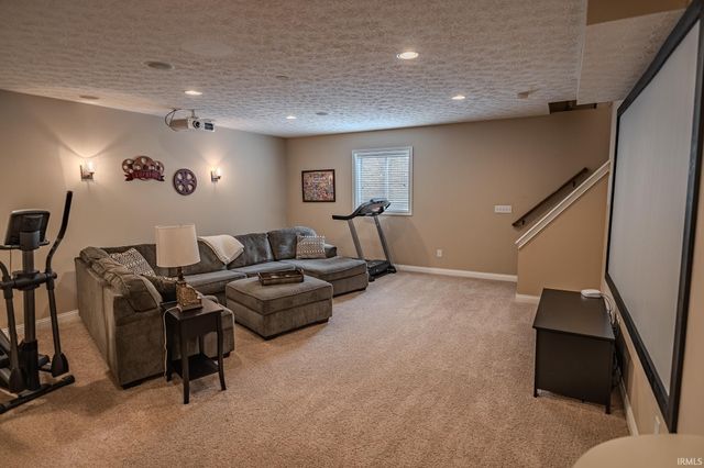 2077 Foxmoor Lane, Lafayette, IN 47905