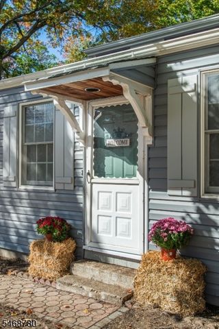29 Notch Rd, Rockaway Twp., NJ 07435