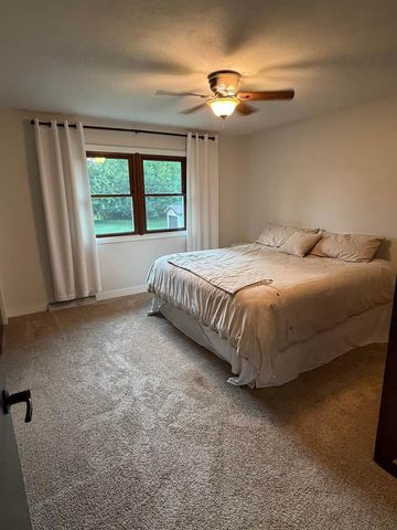 2767 Star Crest Trail, Sun Prairie, WI 53590