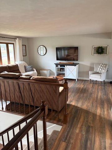 2767 Star Crest Trail, Sun Prairie, WI 53590