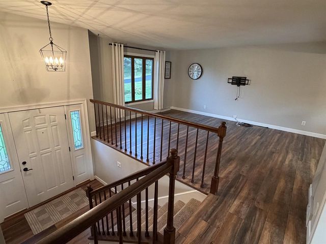 2767 Star Crest Trail, Sun Prairie, WI 53590