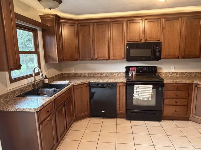 2767 Star Crest Trail, Sun Prairie, WI 53590