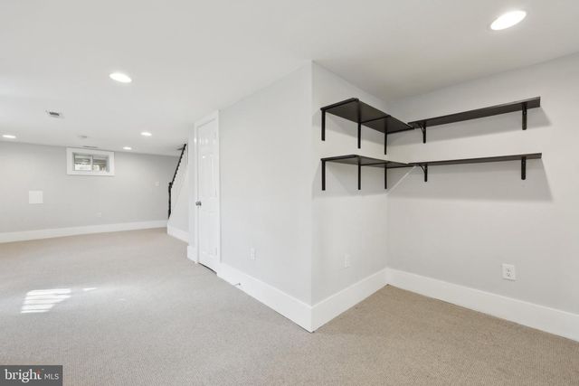 2026 SAVANNAH PLACE, Washington, DC 20020