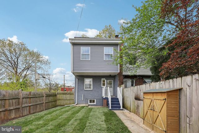 2026 SAVANNAH PLACE, Washington, DC 20020