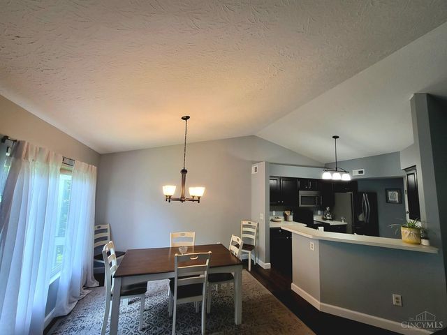 5892 Stonebridge Circle, Miami Twp, OH 45150
