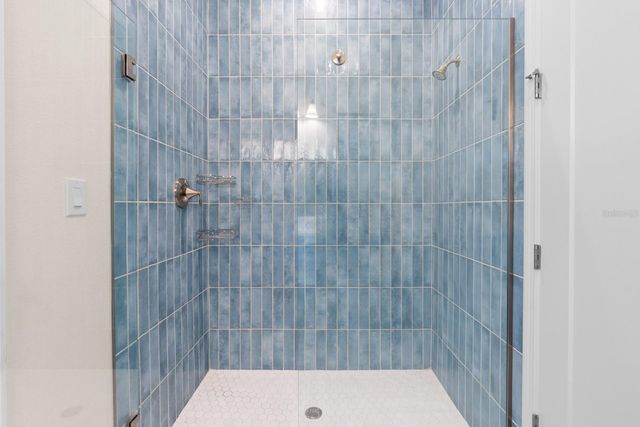 14544 SWISS BRIDGE DRIVE, Lithia, FL 33547