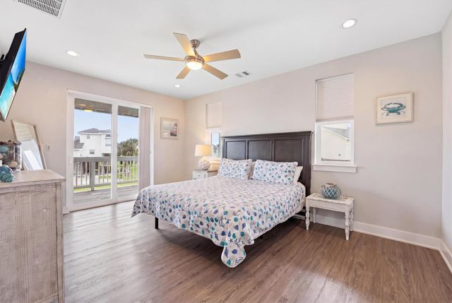 4003 Elissa Court, Galveston, TX 77554