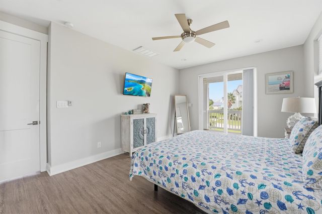 4003 Elissa Court, Galveston, TX 77554