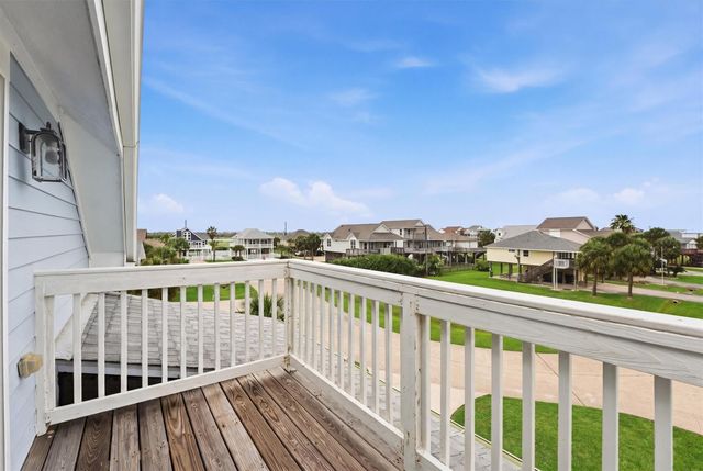 4003 Elissa Court, Galveston, TX 77554