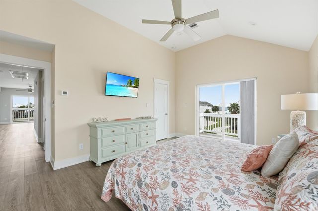 4003 Elissa Court, Galveston, TX 77554