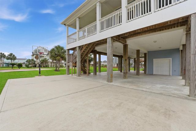 4003 Elissa Court, Galveston, TX 77554