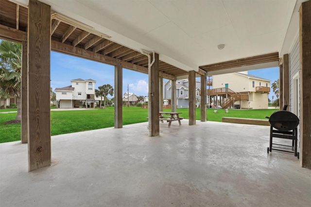 4003 Elissa Court, Galveston, TX 77554