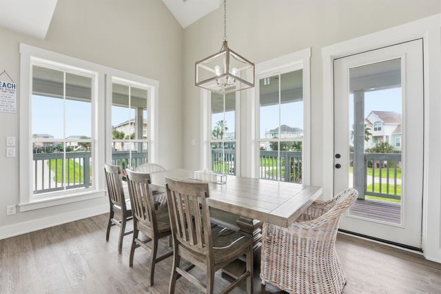 4003 Elissa Court, Galveston, TX 77554