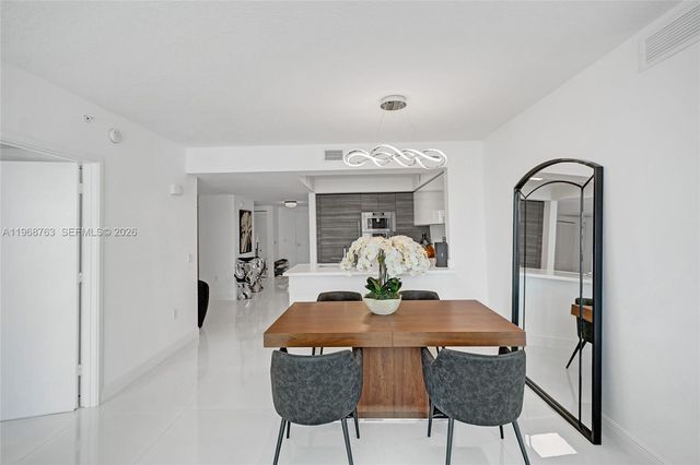 300 Sunny Isles Blvd 4-1104, Sunny Isles Beach, FL 33160