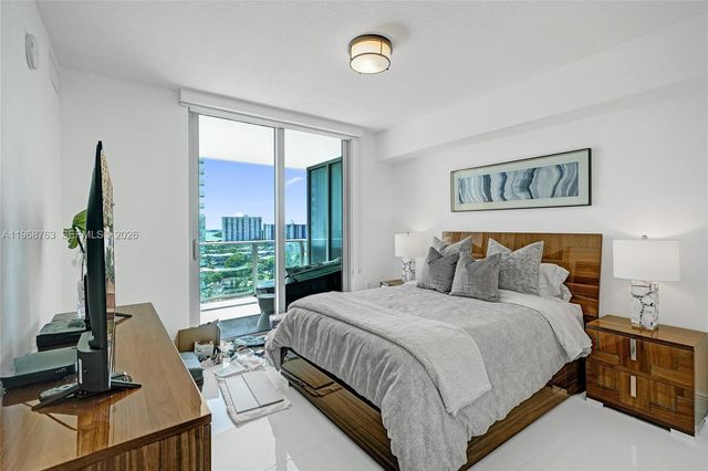 300 Sunny Isles Blvd 4-1104, Sunny Isles Beach, FL 33160