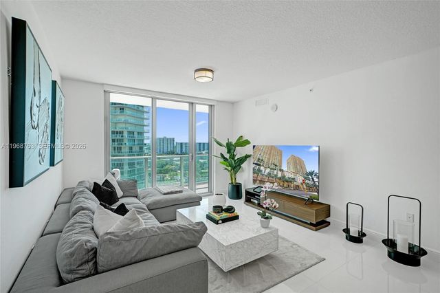 300 Sunny Isles Blvd 4-1104, Sunny Isles Beach, FL 33160