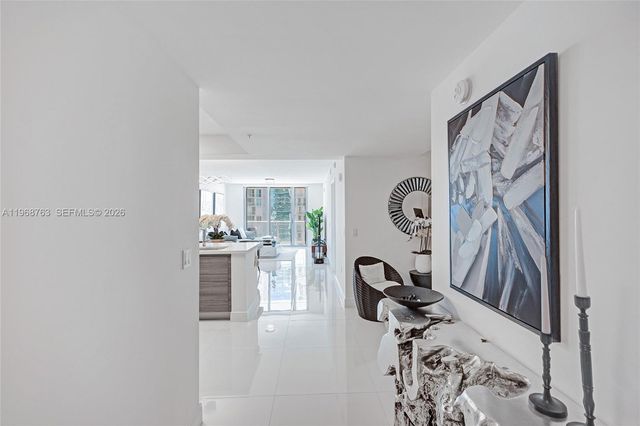 300 Sunny Isles Blvd 4-1104, Sunny Isles Beach, FL 33160
