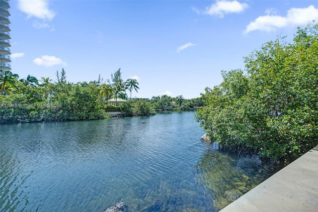 300 Sunny Isles Blvd 4-1104, Sunny Isles Beach, FL 33160