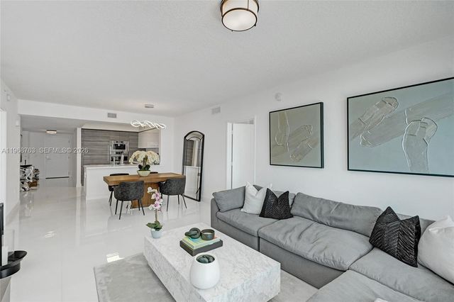 300 Sunny Isles Blvd 4-1104, Sunny Isles Beach, FL 33160