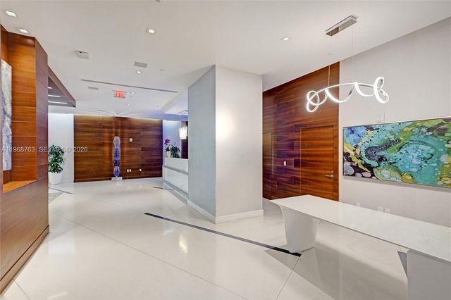 300 Sunny Isles Blvd 4-1104, Sunny Isles Beach, FL 33160