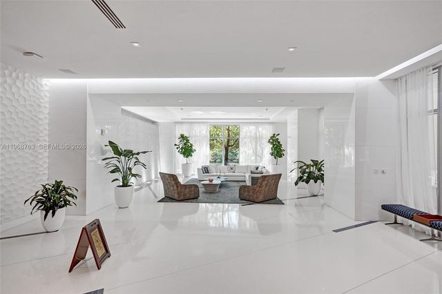 300 Sunny Isles Blvd 4-1104, Sunny Isles Beach, FL 33160