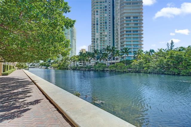 300 Sunny Isles Blvd 4-1104, Sunny Isles Beach, FL 33160