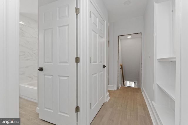 7703 RIDGE AVE, Philadelphia, PA 19128