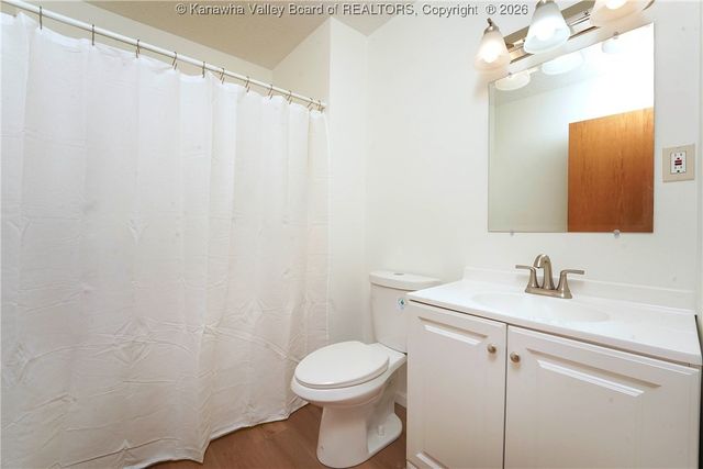 49 B Thistlewood Drive, Hurricane, WV 25526