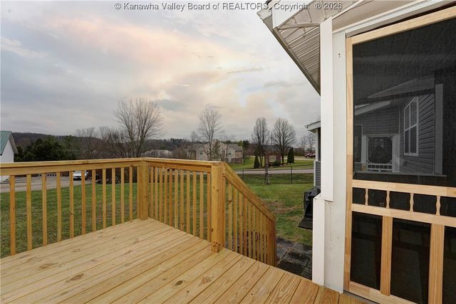 49 B Thistlewood Drive, Hurricane, WV 25526