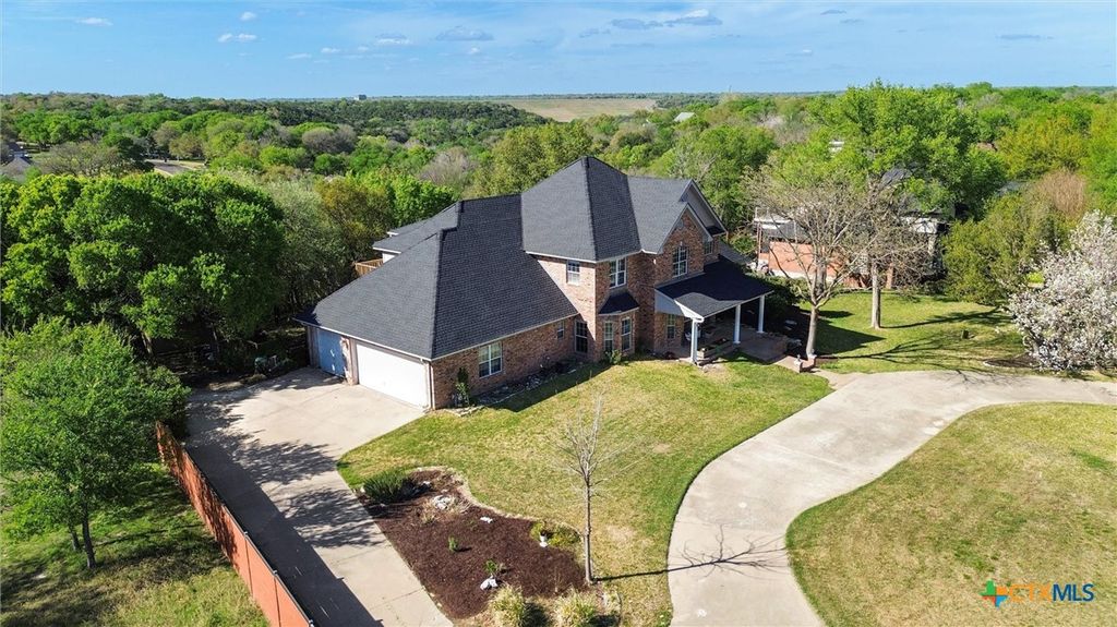 1703 Canyon Springs Drive, Belton, TX 76513