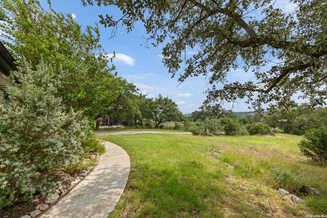 544 RIVER VIEW DR, Johnson City, TX 78636