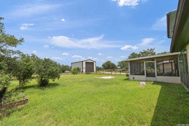 544 RIVER VIEW DR, Johnson City, TX 78636