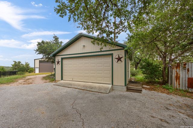544 RIVER VIEW DR, Johnson City, TX 78636