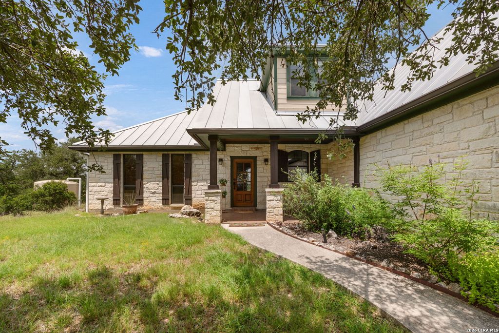 544 RIVER VIEW DR, Johnson City, TX 78636