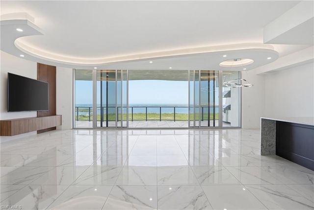 4810 Pelican Colony 2003, Bonita Springs, FL 34134